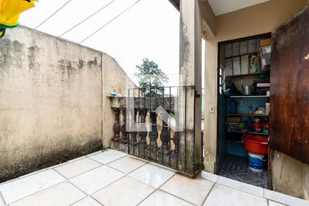 Casa à venda com 60m², 2 quartos e 1 vaga Casa à venda com 60m², 2 quartos e 1 vagaQuintal