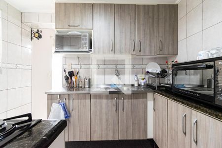Casa à venda com 60m², 2 quartos e 1 vaga Casa à venda com 60m², 2 quartos e 1 vagaCozinha