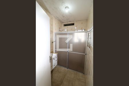 Casa à venda com 250m², 3 quartos e 6 vagasBanheiro