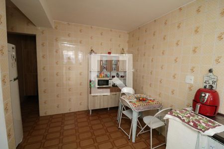 Casa à venda com 250m², 3 quartos e 6 vagasCozinha