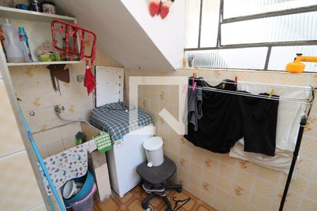 Casa à venda com 250m², 3 quartos e 6 vagasDetalhe da area de serviço