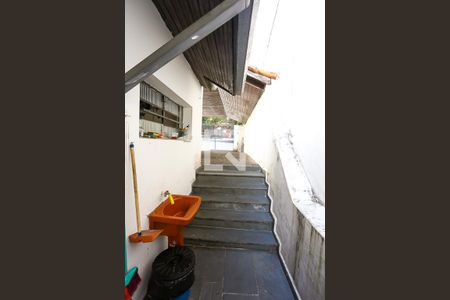 Casa à venda com 240m², 4 quartos e 3 vagascorredor externo