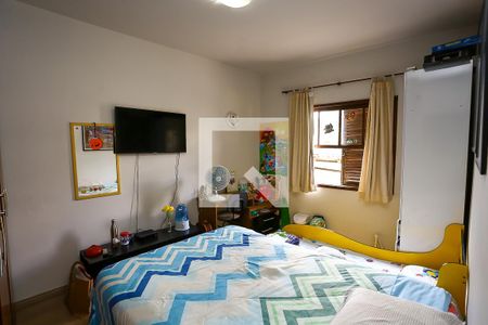 Casa à venda com 240m², 4 quartos e 3 vagasQuarto 2