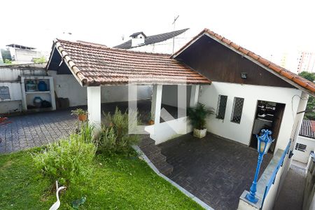 Casa à venda com 240m², 4 quartos e 3 vagasFrente