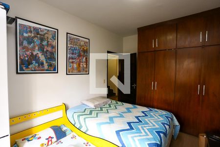 Casa à venda com 240m², 4 quartos e 3 vagasQuarto 2