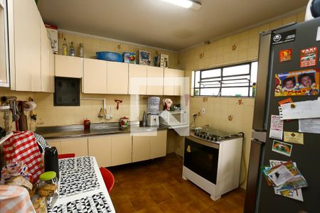 Casa à venda com 240m², 4 quartos e 3 vagasCozinha
