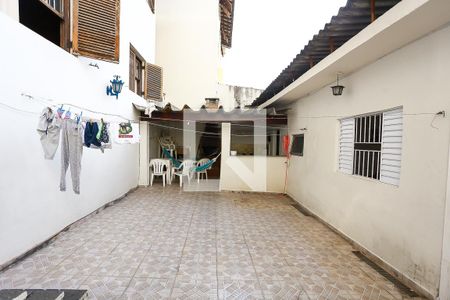 Casa à venda com 240m², 4 quartos e 3 vagasQuintal
