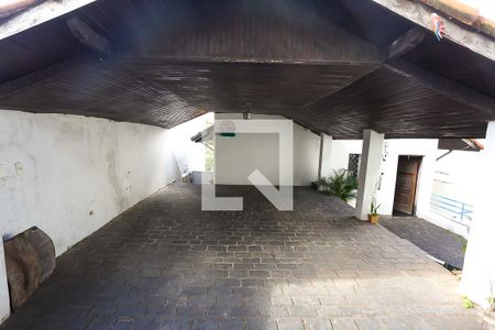 Casa à venda com 240m², 4 quartos e 3 vagasGaragem