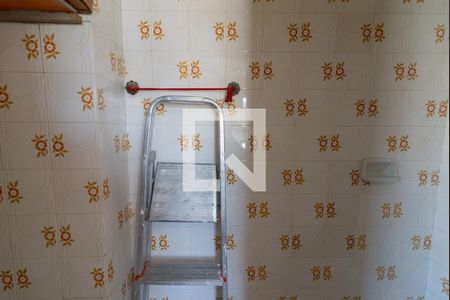 Apartamento à venda com 60m², 2 quartos e 1 vaga Apartamento à venda com 60m², 2 quartos e 1 vagaBanheiro de Serviço