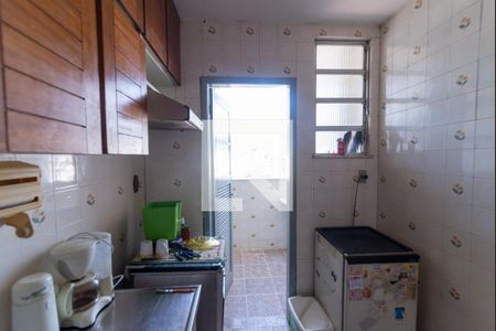 Apartamento à venda com 60m², 2 quartos e 1 vaga Apartamento à venda com 60m², 2 quartos e 1 vagaCozinha