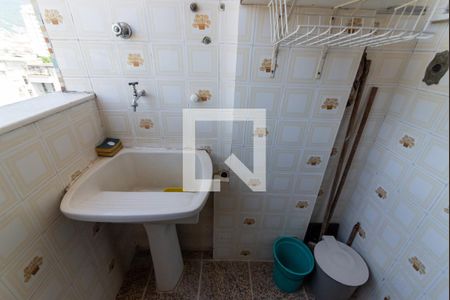 Apartamento à venda com 60m², 2 quartos e 1 vaga Apartamento à venda com 60m², 2 quartos e 1 vagaÁrea de Serviço