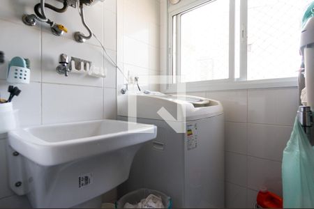 Apartamento à venda com 80m², 3 quartos e 2 vagas Apartamento à venda com 80m², 3 quartos e 2 vagasÁrea de Serviço