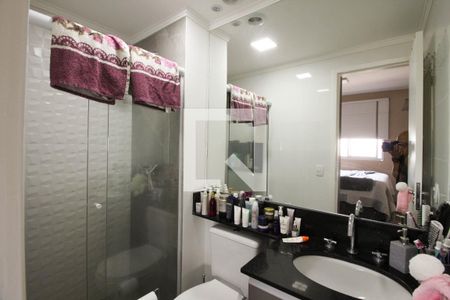 Apartamento à venda com 65m², 2 quartos e 2 vagas Apartamento à venda com 65m², 2 quartos e 2 vagasBanheiro da Suíte