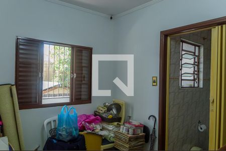 Casa à venda com 230m², 5 quartos e 2 vagas Casa à venda com 230m², 5 quartos e 2 vagasCasa 2 -Quarto 2