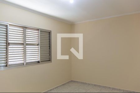 Casa à venda com 230m², 5 quartos e 2 vagas Casa à venda com 230m², 5 quartos e 2 vagasQuarto 1