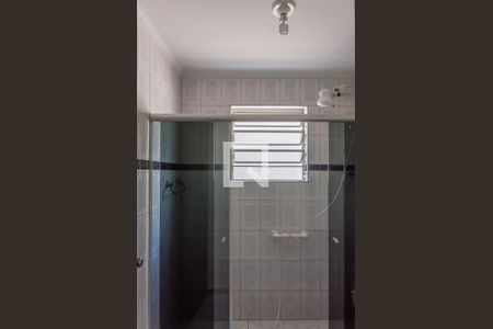 Casa à venda com 230m², 5 quartos e 2 vagas Casa à venda com 230m², 5 quartos e 2 vagasBanheiro 2