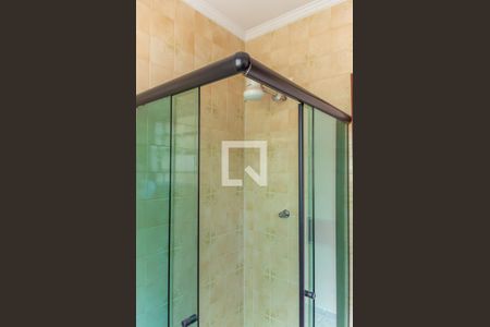 Casa à venda com 230m², 5 quartos e 2 vagas Casa à venda com 230m², 5 quartos e 2 vagasBanheiro