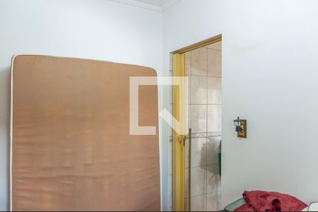 Casa à venda com 230m², 5 quartos e 2 vagas Casa à venda com 230m², 5 quartos e 2 vagasCasa 2 -Quarto 2