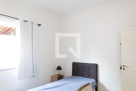 Casa à venda com 224m², 4 quartos e 4 vagas Casa à venda com 224m², 4 quartos e 4 vagasQuarto 2