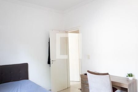 Casa à venda com 224m², 4 quartos e 4 vagas Casa à venda com 224m², 4 quartos e 4 vagasQuarto 2