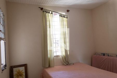 Casa à venda com 224m², 4 quartos e 4 vagas Casa à venda com 224m², 4 quartos e 4 vagasQuarto 1