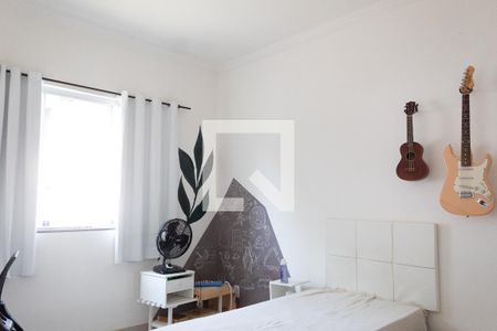 Casa à venda com 224m², 4 quartos e 4 vagas Casa à venda com 224m², 4 quartos e 4 vagasQuarto 3