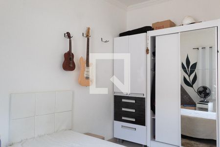 Casa à venda com 224m², 4 quartos e 4 vagas Casa à venda com 224m², 4 quartos e 4 vagasQuarto 3