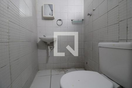 Banheiro de casa à venda com 1 quarto, 60m² em Jardim São Luís, São Paulo