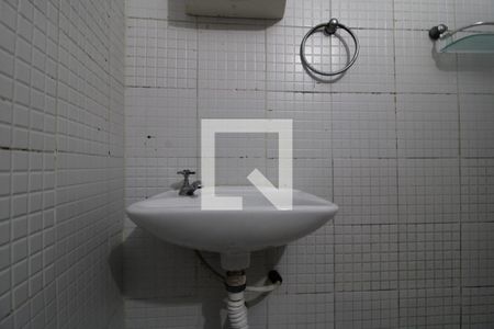 Pia da banheiro de casa à venda com 1 quarto, 60m² em Jardim São Luís, São Paulo