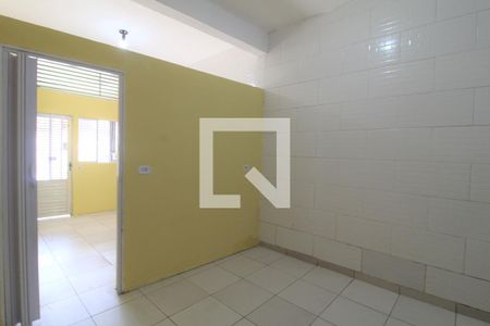 Quarto de casa à venda com 1 quarto, 60m² em Jardim São Luís, São Paulo