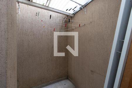 Casa de condomínio à venda com 214m², 3 quartos e 2 vagas Casa de condomínio à venda com 214m², 3 quartos e 2 vagasÁrea de Serviço