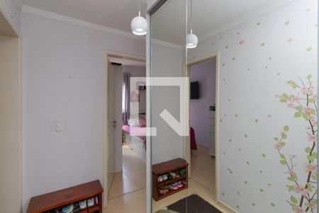Casa de condomínio à venda com 214m², 3 quartos e 2 vagas Casa de condomínio à venda com 214m², 3 quartos e 2 vagasCloset