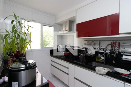 Casa de condomínio à venda com 214m², 3 quartos e 2 vagas Casa de condomínio à venda com 214m², 3 quartos e 2 vagasCozinha