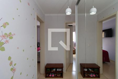 Casa de condomínio à venda com 214m², 3 quartos e 2 vagas Casa de condomínio à venda com 214m², 3 quartos e 2 vagasCloset