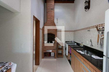Casa de condomínio à venda com 214m², 3 quartos e 2 vagas Casa de condomínio à venda com 214m², 3 quartos e 2 vagasChurrasqueira