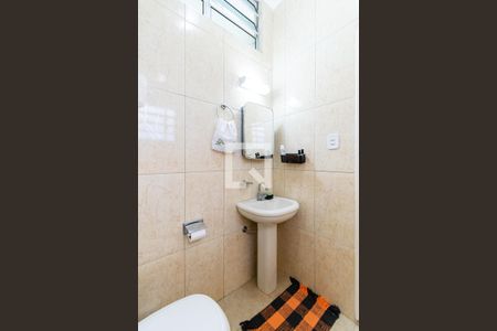 Casa à venda com 194m², 4 quartos e 1 vaga Casa à venda com 194m², 4 quartos e 1 vagaBanheiro da Suíte