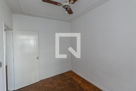 Quarto 2 de apartamento para alugar com 2 quartos, 59m² em Floresta, Porto Alegre