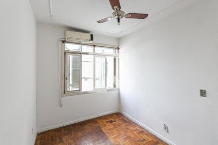 Quarto 2 de apartamento para alugar com 2 quartos, 59m² em Floresta, Porto Alegre