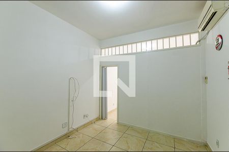 Sala de apartamento à venda com 2 quartos, 70m² em Centro, Niterói
