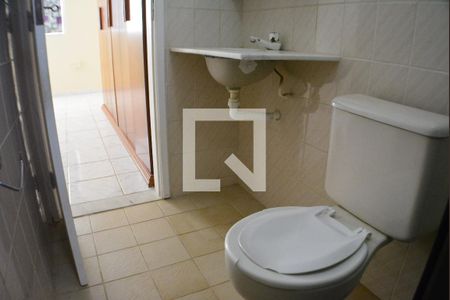 Apartamento para alugar com 82m², 3 quartos e 1 vagaQuarto 2 com banheiro 