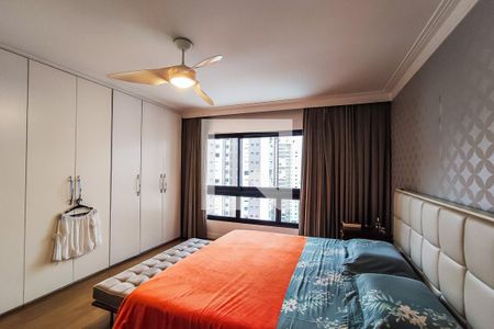 Apartamento à venda com 250m², 3 quartos e 4 vagasSuíte Master