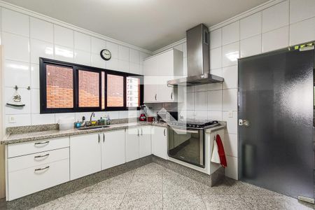 Apartamento à venda com 250m², 3 quartos e 4 vagasCozinha