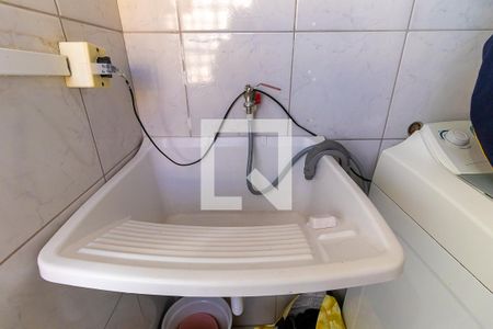 Apartamento à venda com 84m², 3 quartos e 2 vagas Apartamento à venda com 84m², 3 quartos e 2 vagasÁrea de serviço