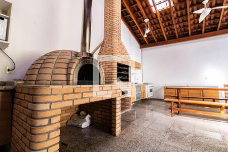 Apartamento à venda com 97m², 3 quartos e 3 vagasÁrea comum -Forno de Pizza