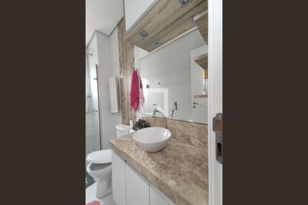 Apartamento à venda com 90m², 3 quartos e 2 vagas Apartamento à venda com 90m², 3 quartos e 2 vagasBanheiro