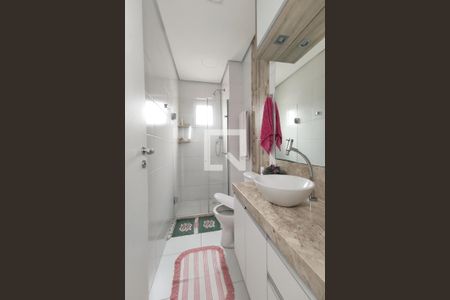 Apartamento à venda com 90m², 3 quartos e 2 vagas Apartamento à venda com 90m², 3 quartos e 2 vagasBanheiro