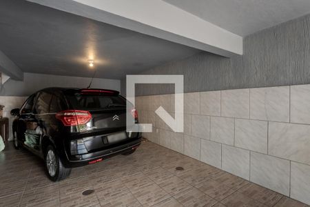 Casa de condomínio à venda com 240m², 4 quartos e 2 vagas Casa de condomínio à venda com 240m², 4 quartos e 2 vagasGaragem