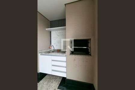 Apartamento para alugar com 112m², 2 quartos e 2 vagas Apartamento para alugar com 112m², 2 quartos e 2 vagasVaranda - Churrasqueira
