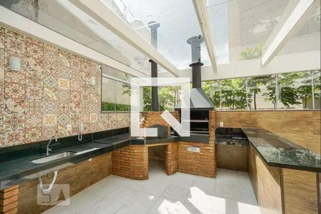 Apartamento para alugar com 112m², 2 quartos e 2 vagas Apartamento para alugar com 112m², 2 quartos e 2 vagasÁrea comum - Churrasqueira