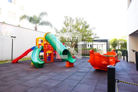 Apartamento à venda com 89m², 3 quartos e 2 vagas Apartamento à venda com 89m², 3 quartos e 2 vagasÁrea Comum - Playground